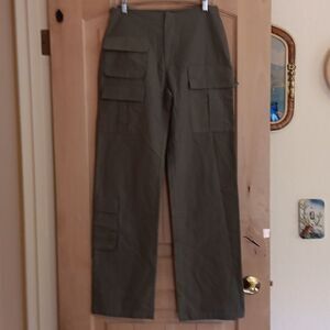 NWT Zara Khaki Cargo Pants. Wide Leg, Cotton